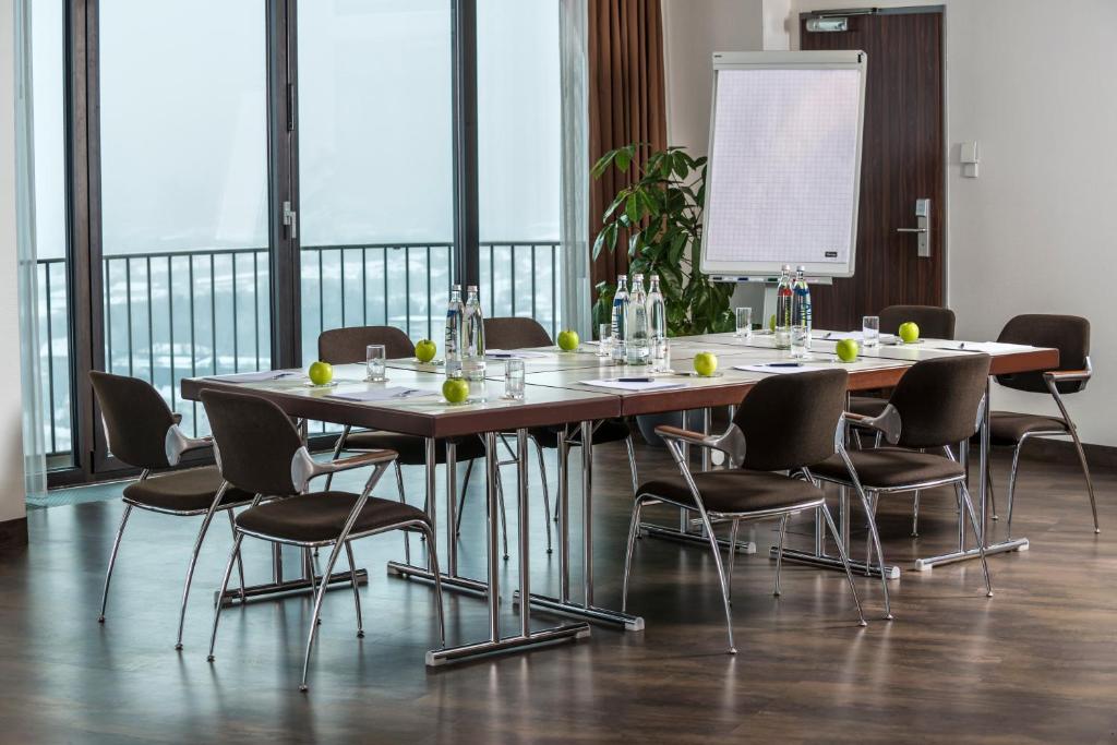 Meeting & Events